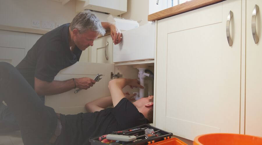 Professional burst pipe repair services in Itasca, IL